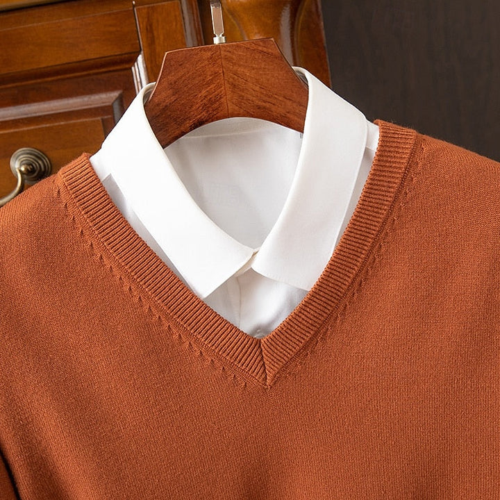 Arvand | Homme Pull Col V Manches Longues - Pink - Image 8