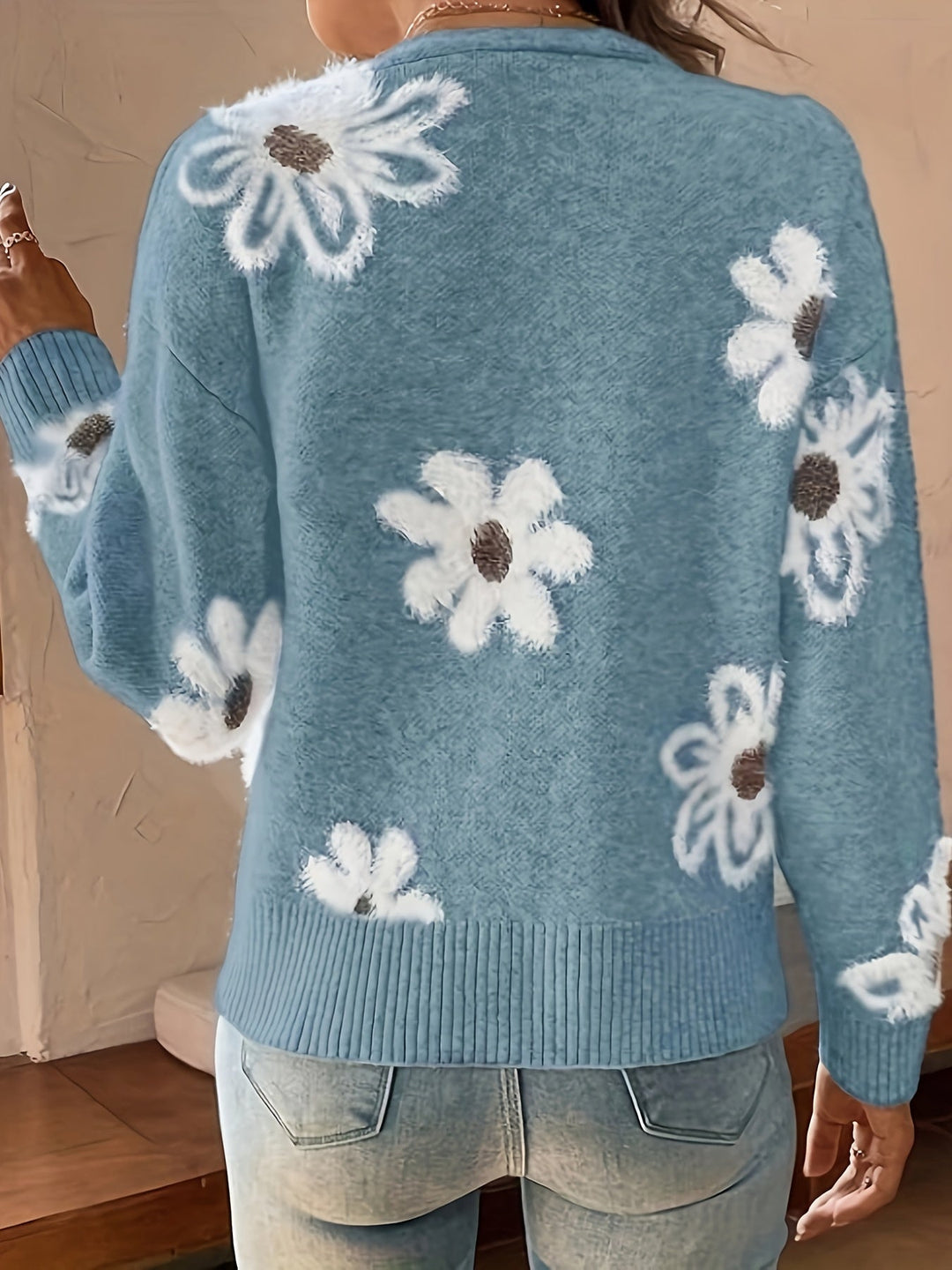 Bréavane | Gilet Femme Fleuri Boutonné Col V - Image 9