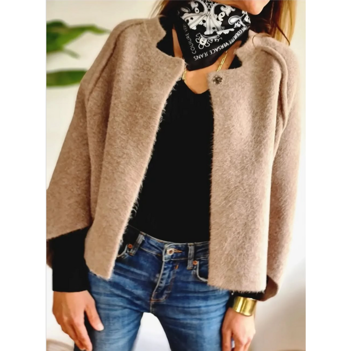 Brévane | Manteau Femme Hiver Court Boutonné - Taupe - Image 7