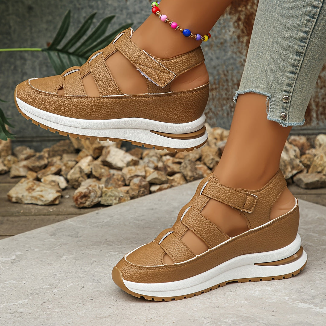 Celia | Women&