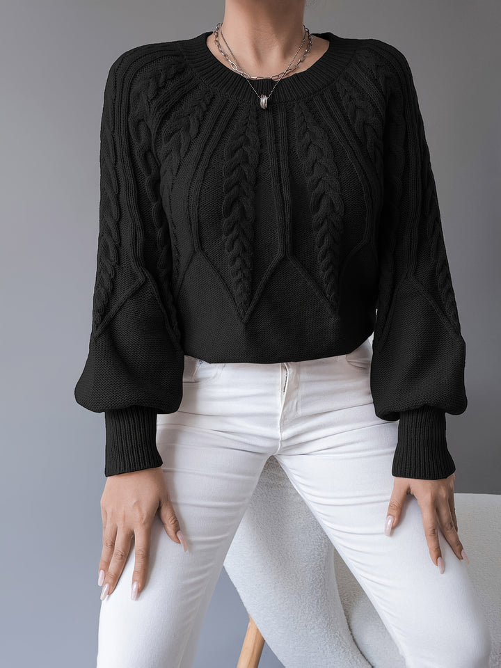 Célvane | Pull Torsadé Femme Manches Lanternes - Black - Image 1