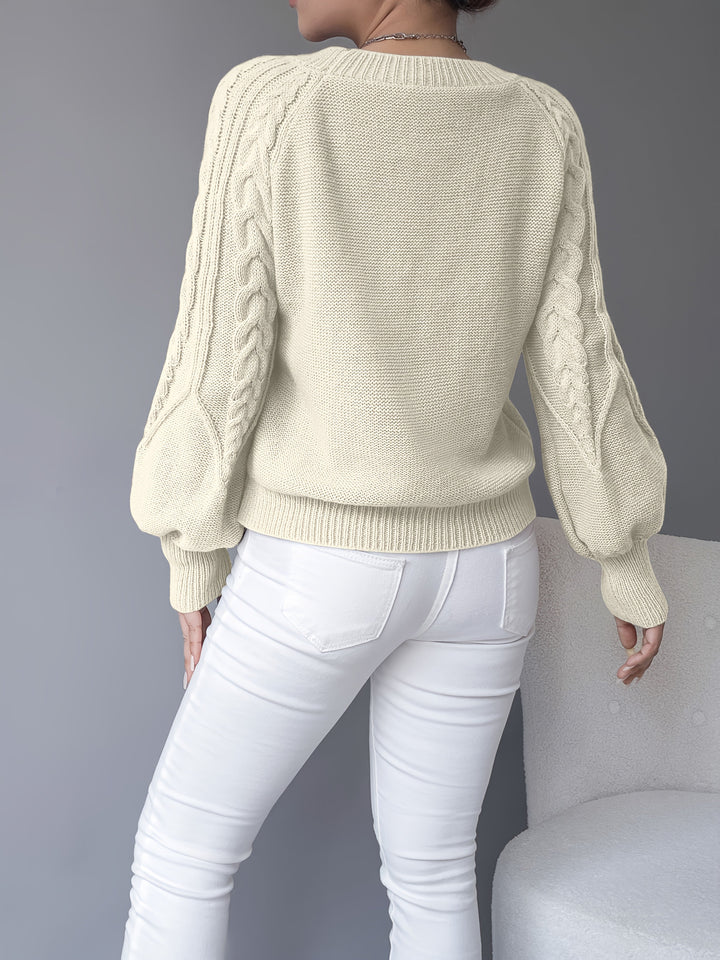 Célvane | Pull Torsadé Femme Manches Lanternes - Black - Image 5