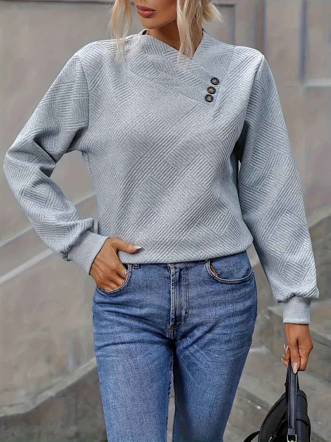 Célvarde | Pull Femme Col Asymétrique Boutonné - Grey - Image 7