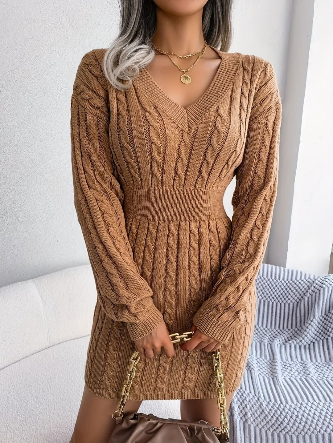 Delvyne | Femme Robe Pull Torsadée Col V - Burgundy - Image 14