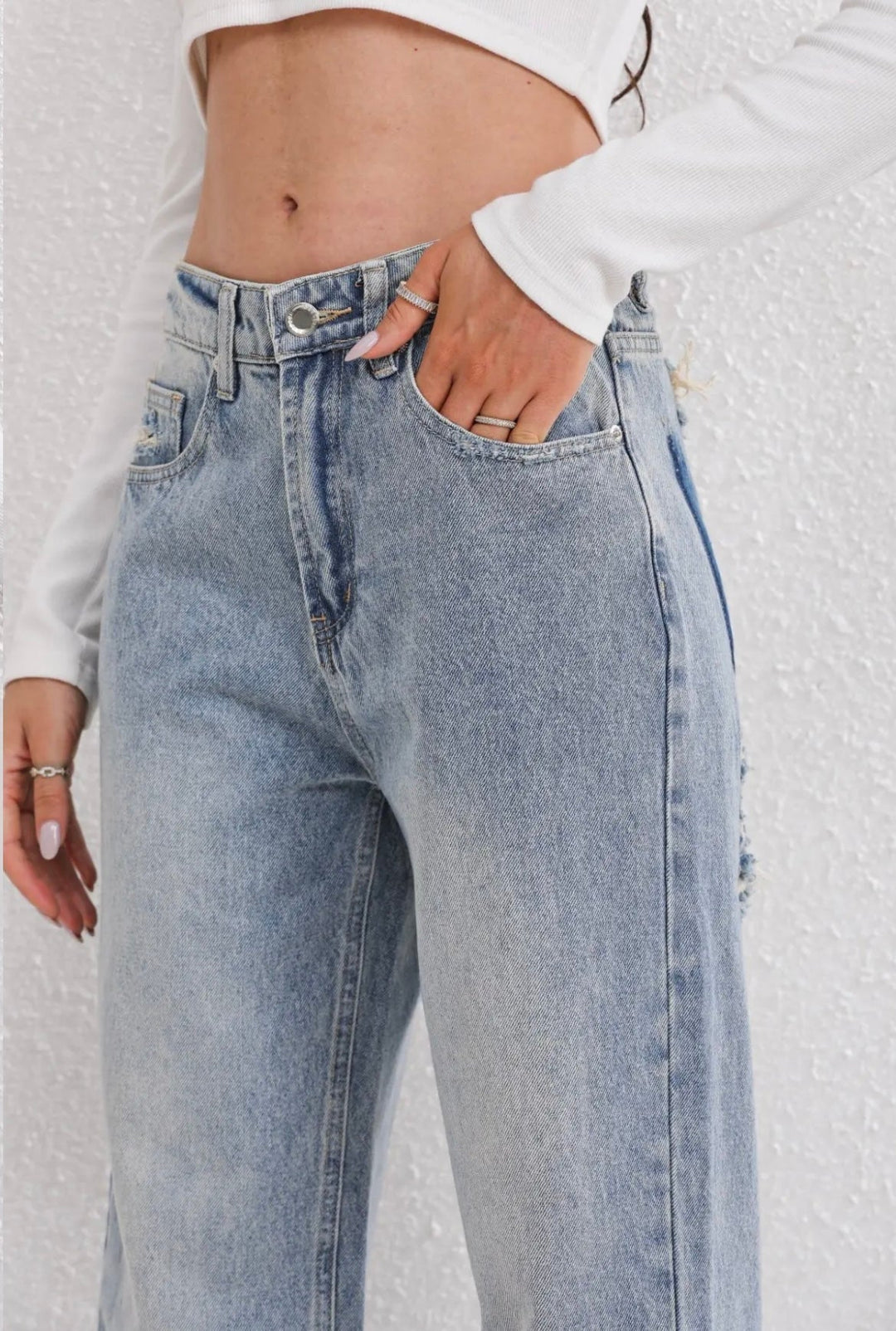 Dravelle | Jean Large Femme Taille Haute Déchiré - Light Blue - Image 6