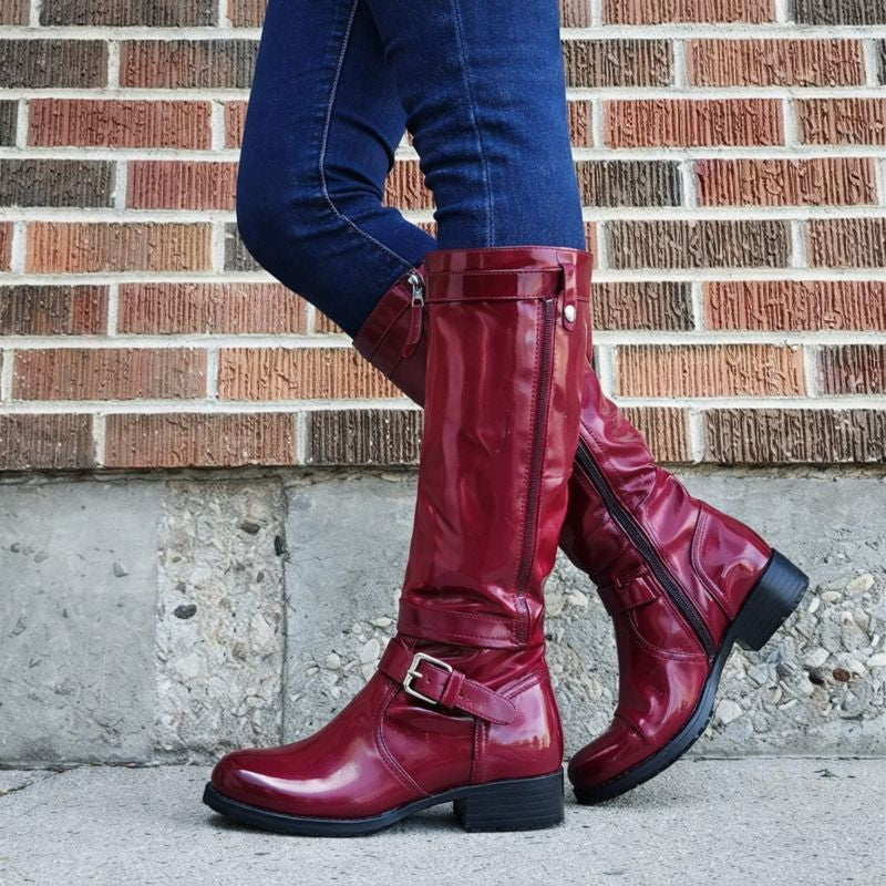 Falvinde | Femme Botte Haute Cuir Verni Boucle - Burgundy - Image 1