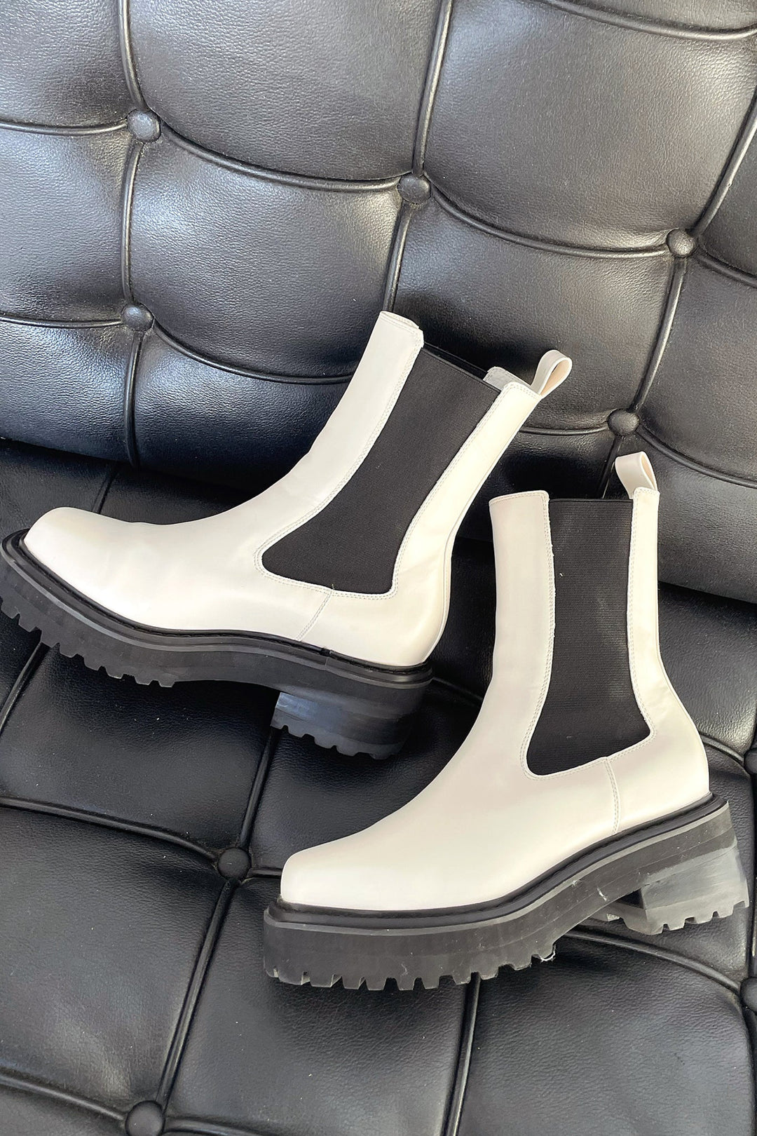 Halvaine | Bottines Chelsea Femme Bicolores - White - Image 3
