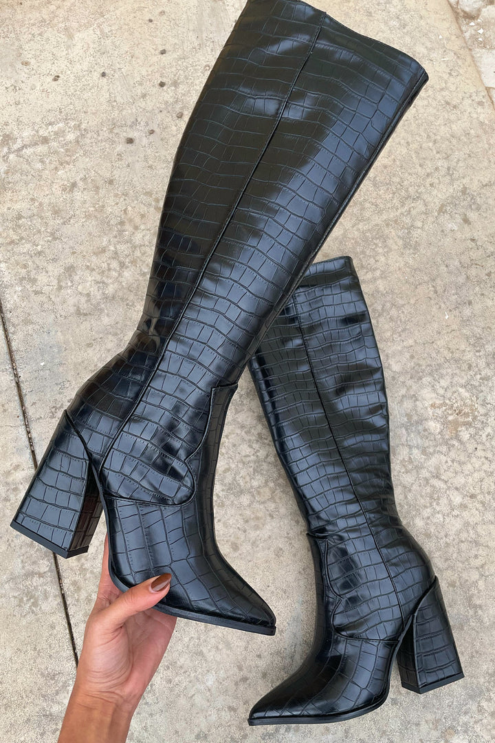Halvinde | Femme Bottes Genou Croco Talon Bloc - Black - Image 9