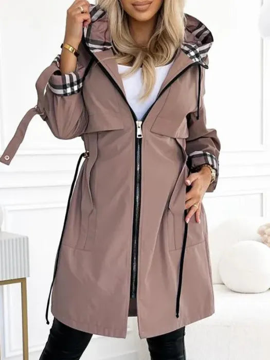 Halvorie | Manteau imperméable femme à capuche zippé - Taupe - Image 1