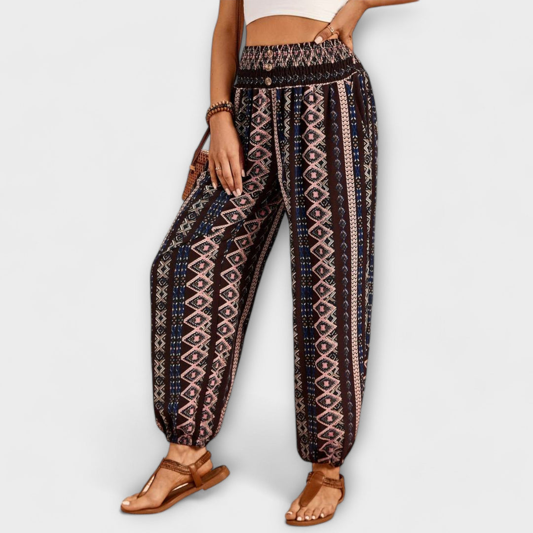 Ioana | Women&