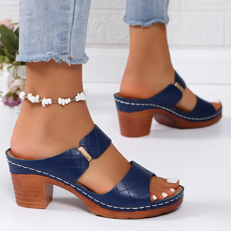 Isabeau | Women&