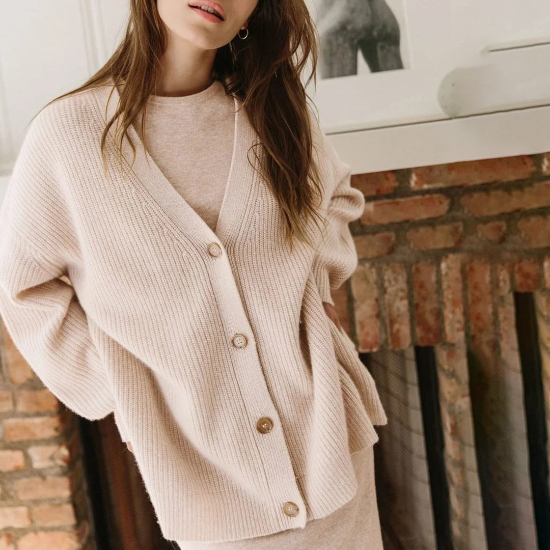 Melvaine | Cardigan Femme Oversize Col V - Black - Image 14