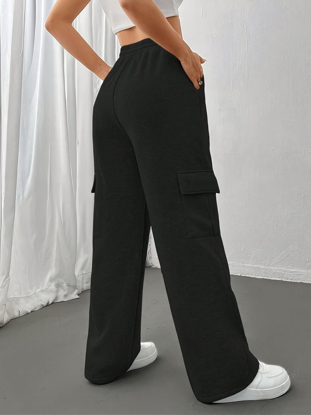 Nelvorde | Femme Pantalon Jogging Cargo Coupe Large - Light Grey - Image 9