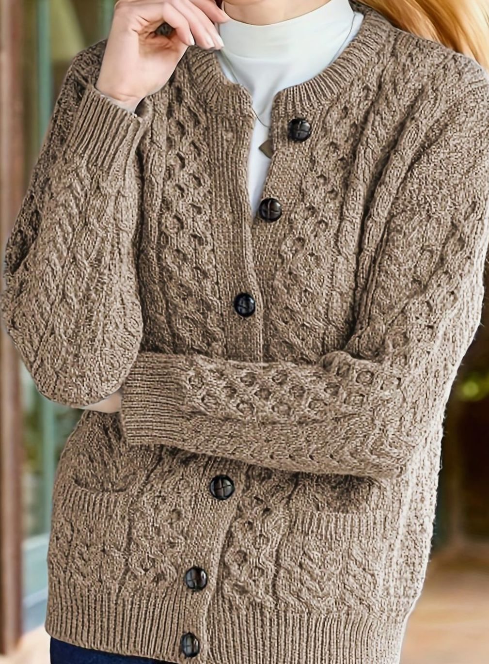 Nolvaine | Cardigan Torsadé Femme à Poches Boutonné - Dark Brown - Image 5