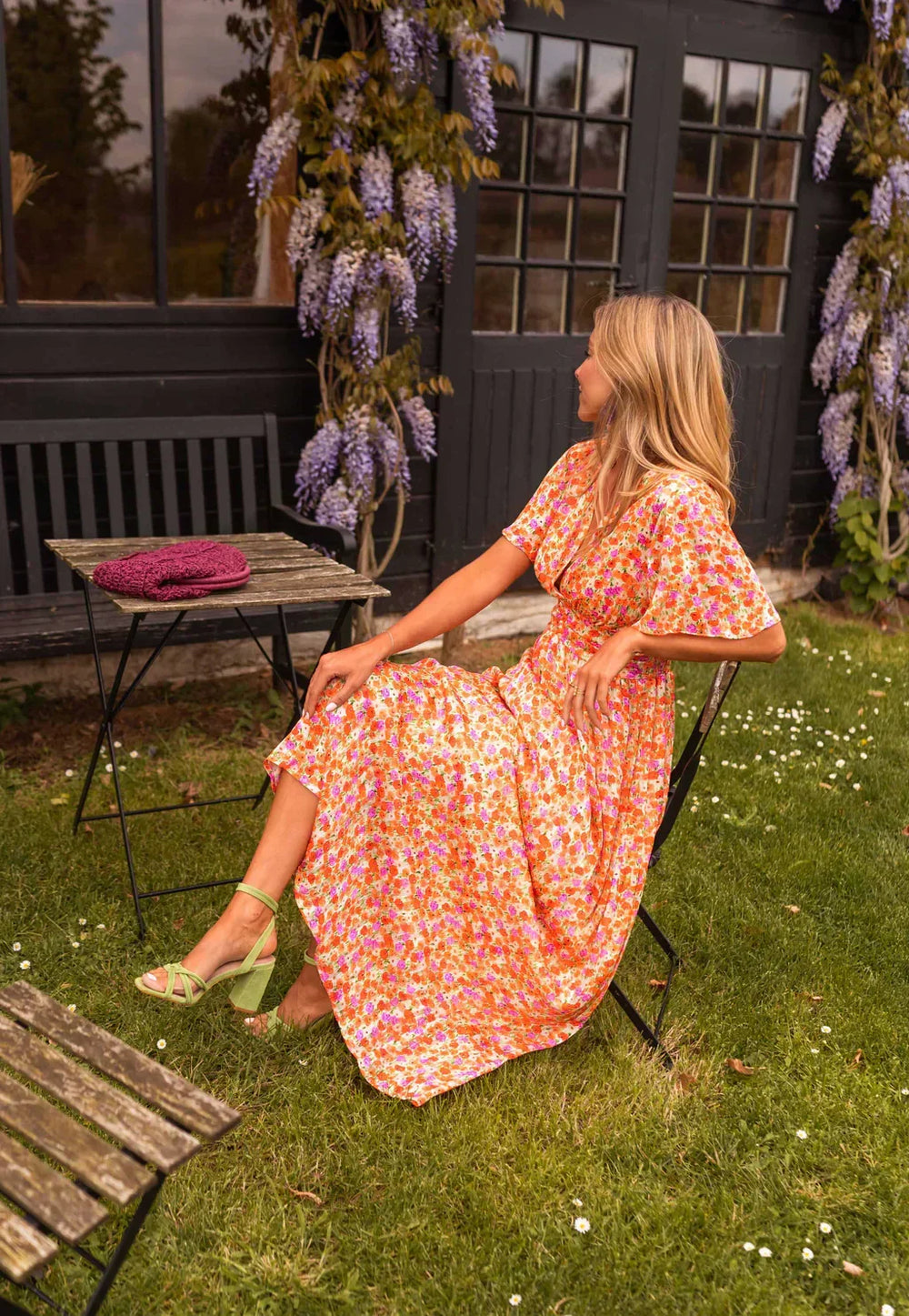 Tamsyn | Women's V-Neck Short Sleeve Floral Maxi Dress - Floral - Image 2