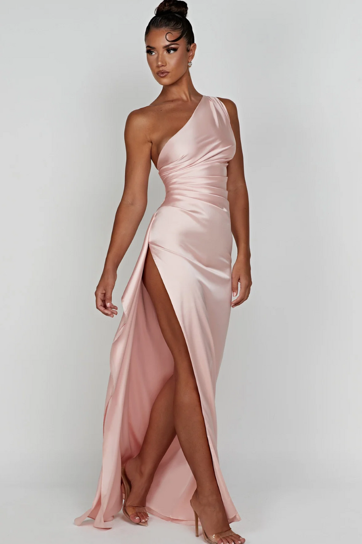 Thaïs | Robe Femme Longue Satinée Une Épaule - Hot Pink - Image 13