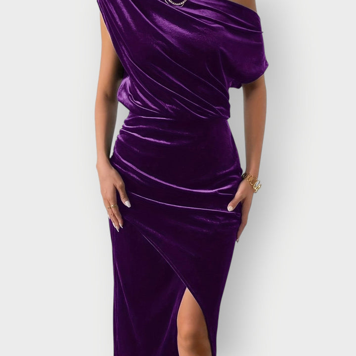 Thessara

Wait, | Women&