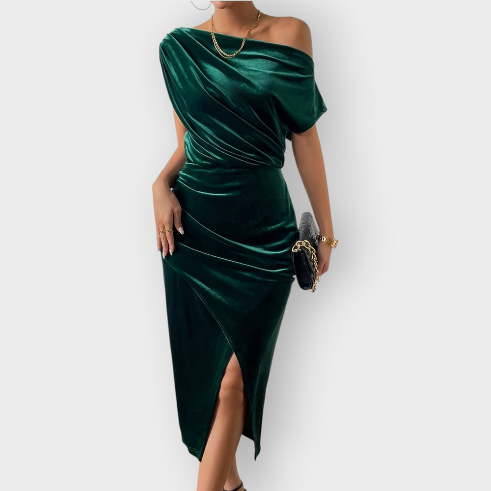 Thessara

Wait, | Women's Off Shoulder Ruched Midi Dress - Image 2
