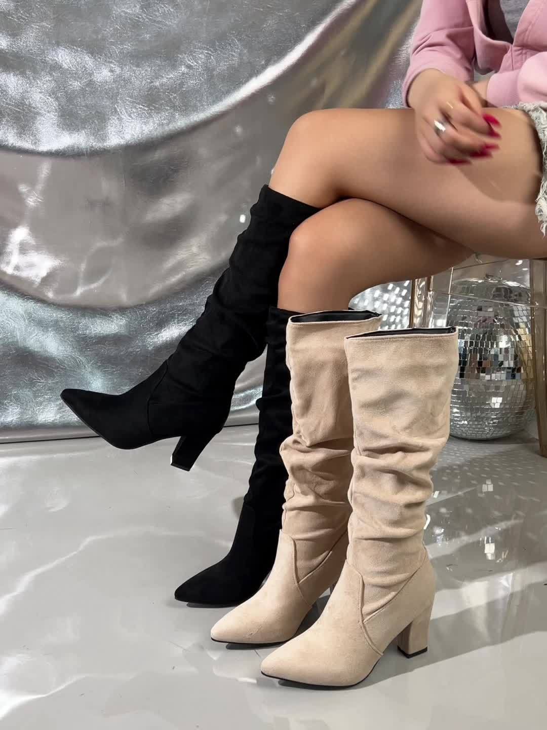 Tholvine | Femme Bottes Genou Talon Carré Froncées - Black - Image 11