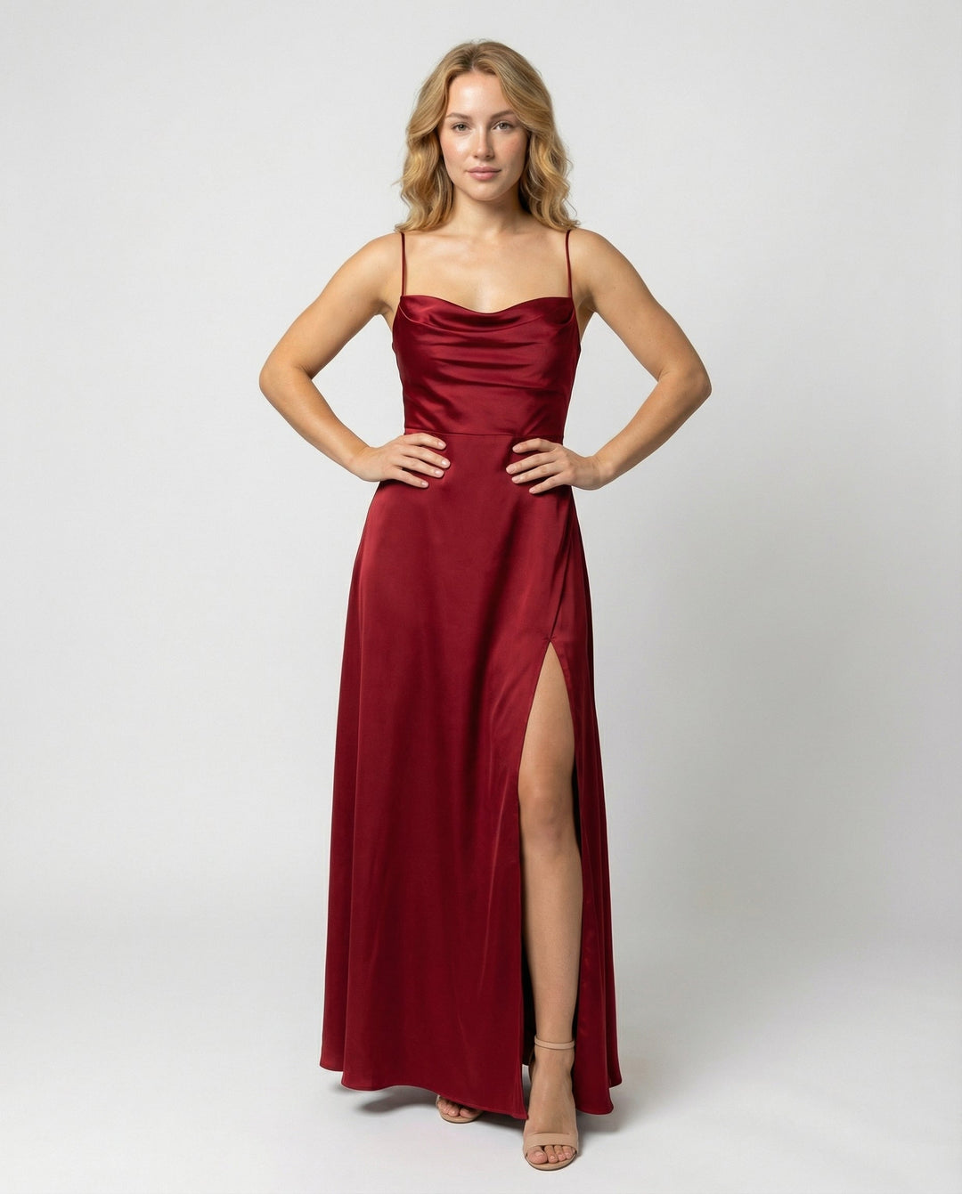 Vélorind | Robe Femme Longue Satinée à Fente - Burgundy - Image 1