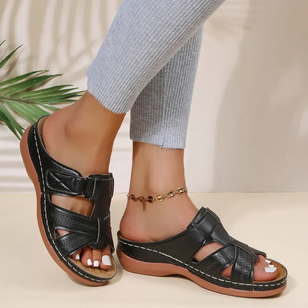 Zinnia | Women's Platform Buckle Sandals - Image 2