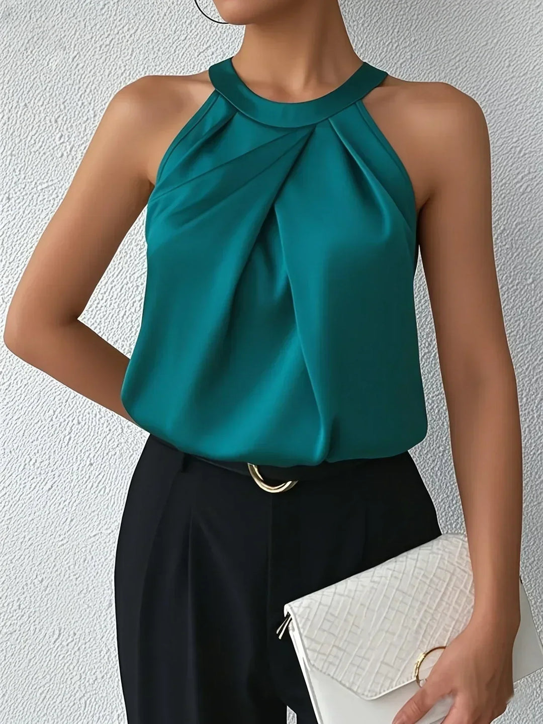 Zélvane | Femme Blouse Sans Manches Col Licou - White - Image 6